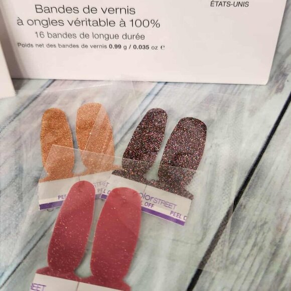 Retired Thanksgiving Color Street Nail Set - Picture 2 of 4